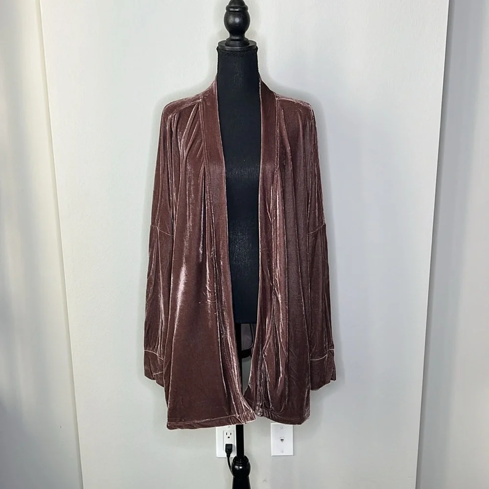 Soncy Velvet Long Sleeve Open Front Kimono in Dusty Mauve Size 5 (28W) NWT!